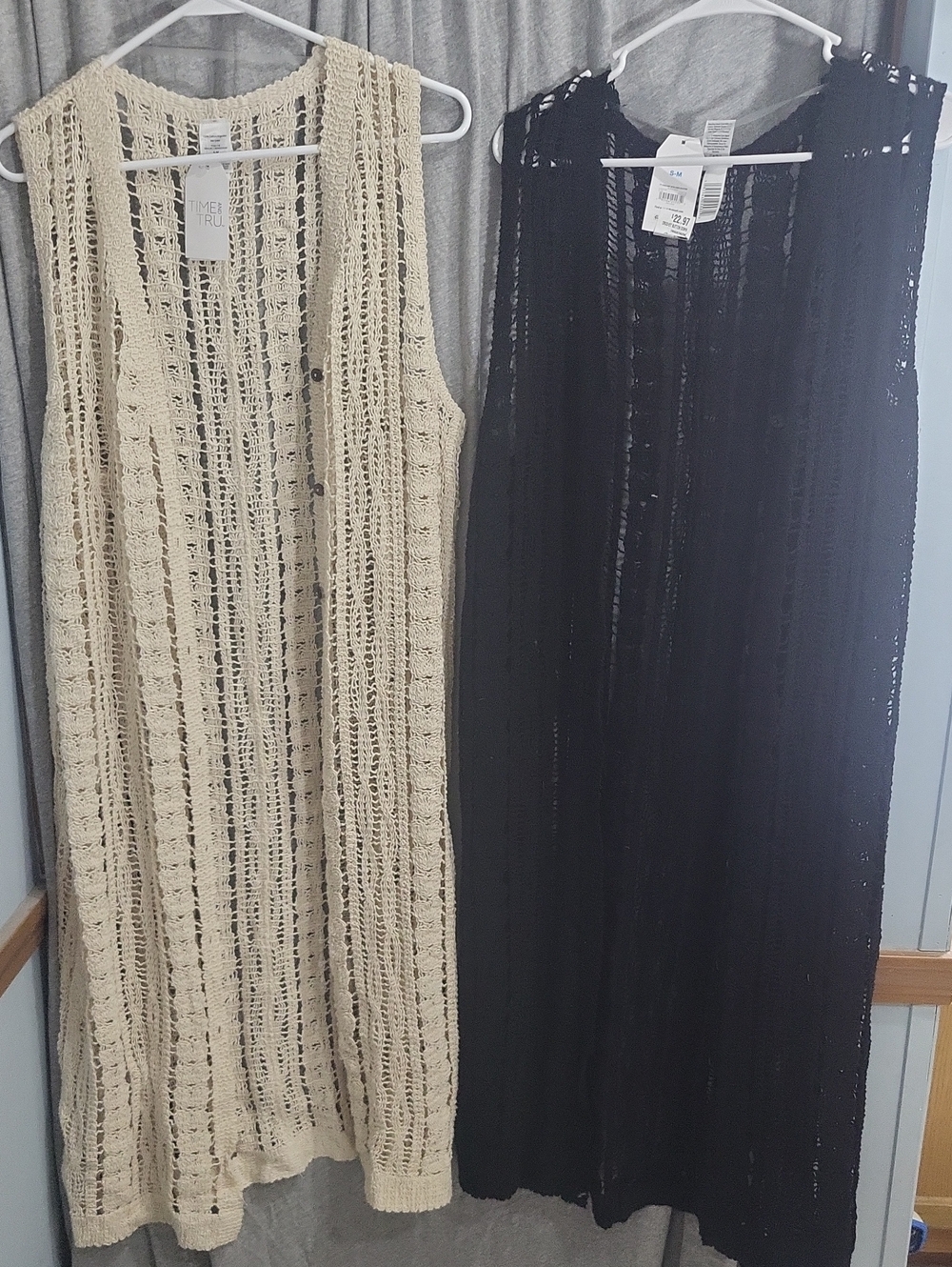 Time and Tru Open-Knit Crochet Vest Duo-Cream And Black
